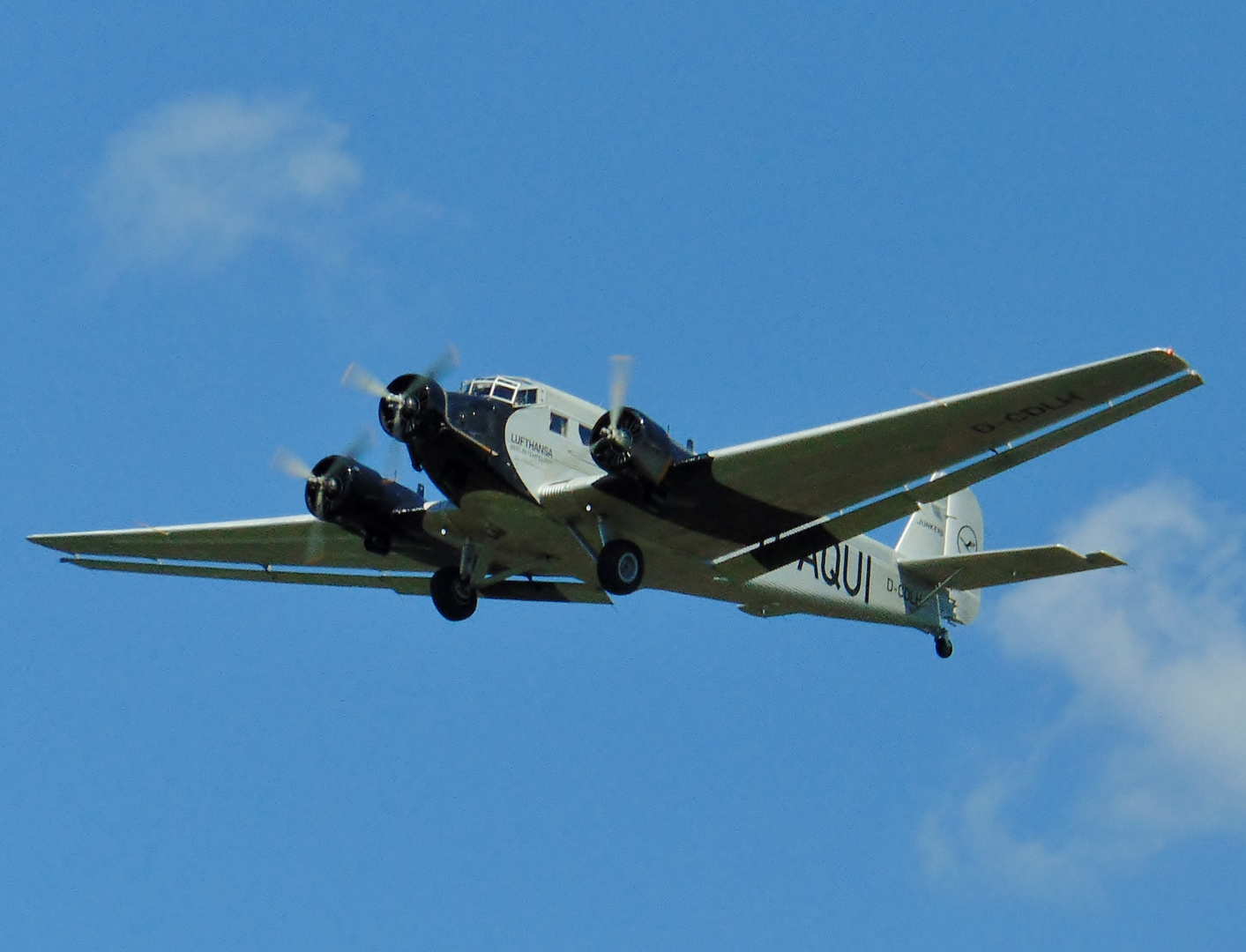 Lufthansa Ju-52