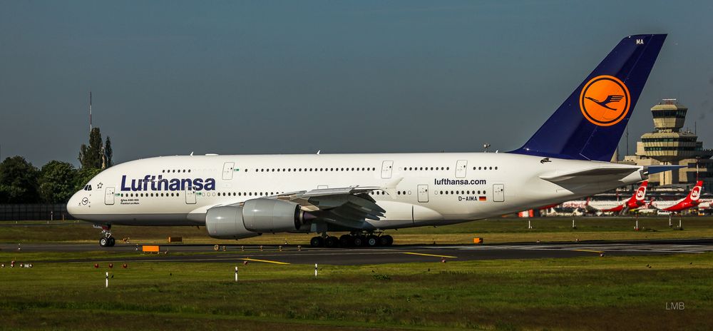 Lufthanseat mit dreifachem Boden Foto &amp; Bild | industrie, verkehr ...