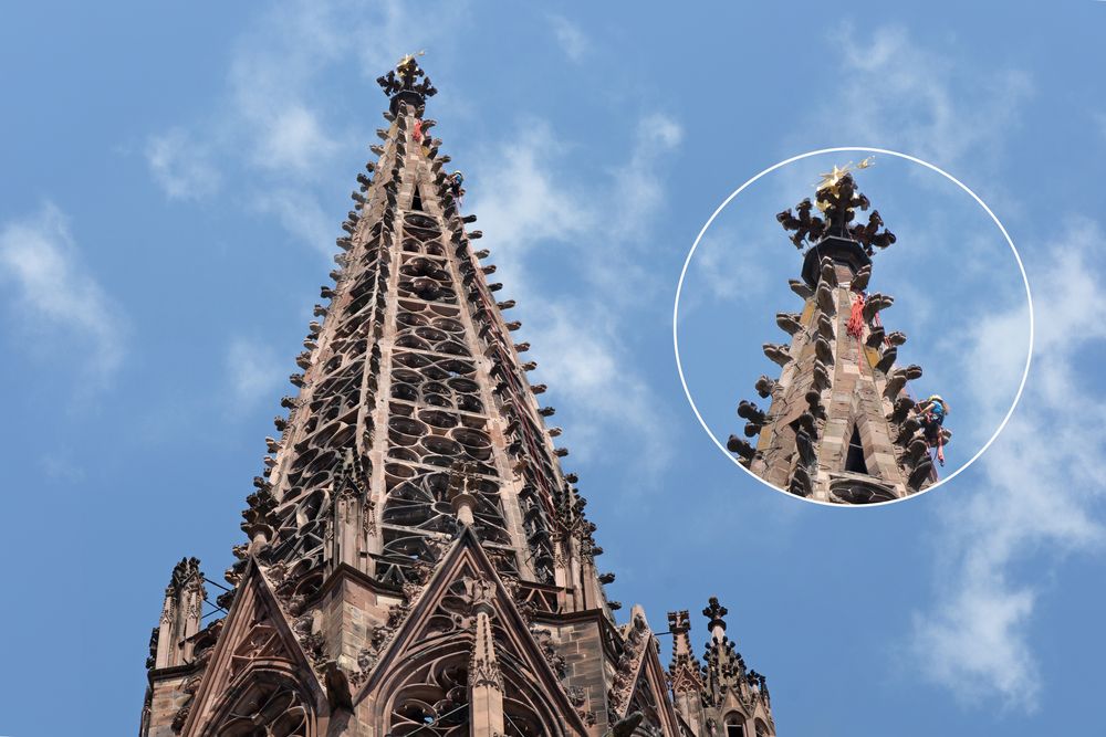 Luftiger Arbeitsplatz Freiburger Münster.