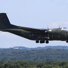 Luftwaffe C-160 Transall im Anflug auf Köln/Bonn