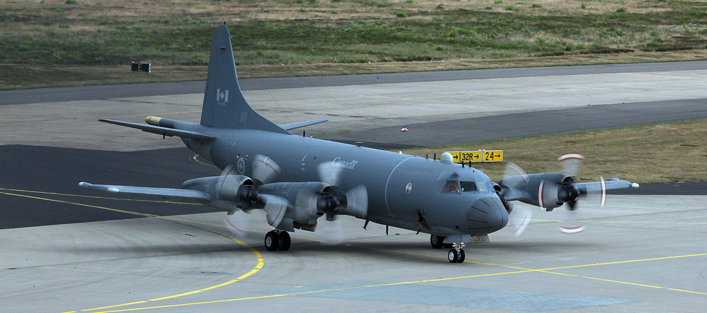 Luftwaffe Canada gelandet in Köln-Bonn