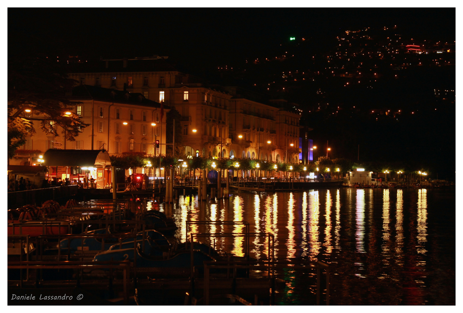 Lugano - notturna lungolago