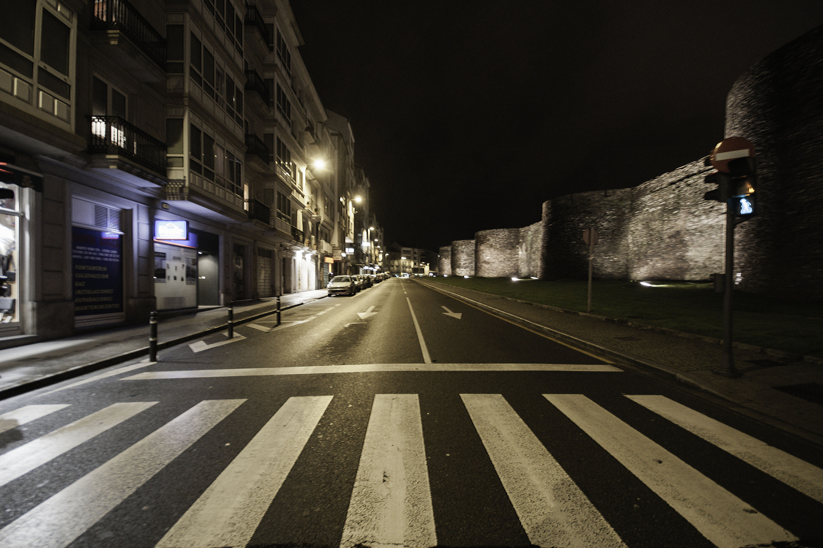 LUGO Y SU MILENARIA MURALLA