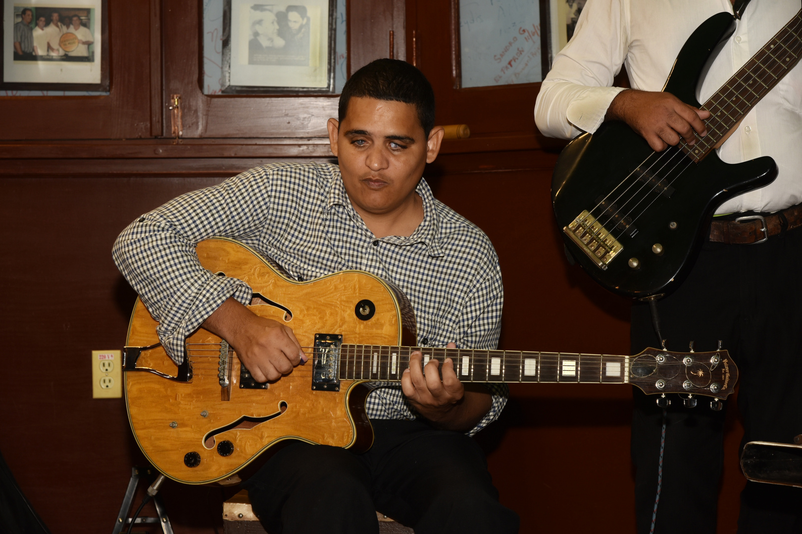 Luis el guitarrista ciego 03