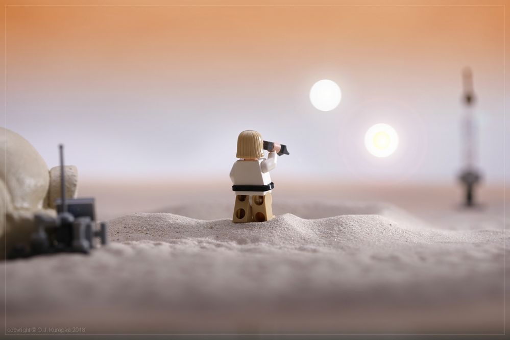 Luke on Tatooine