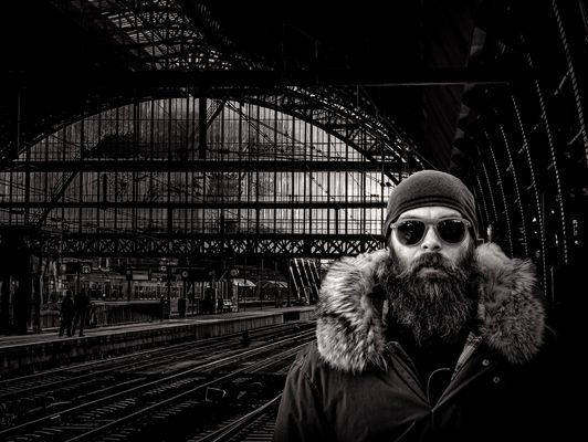 " l'ultimo passeggero " *