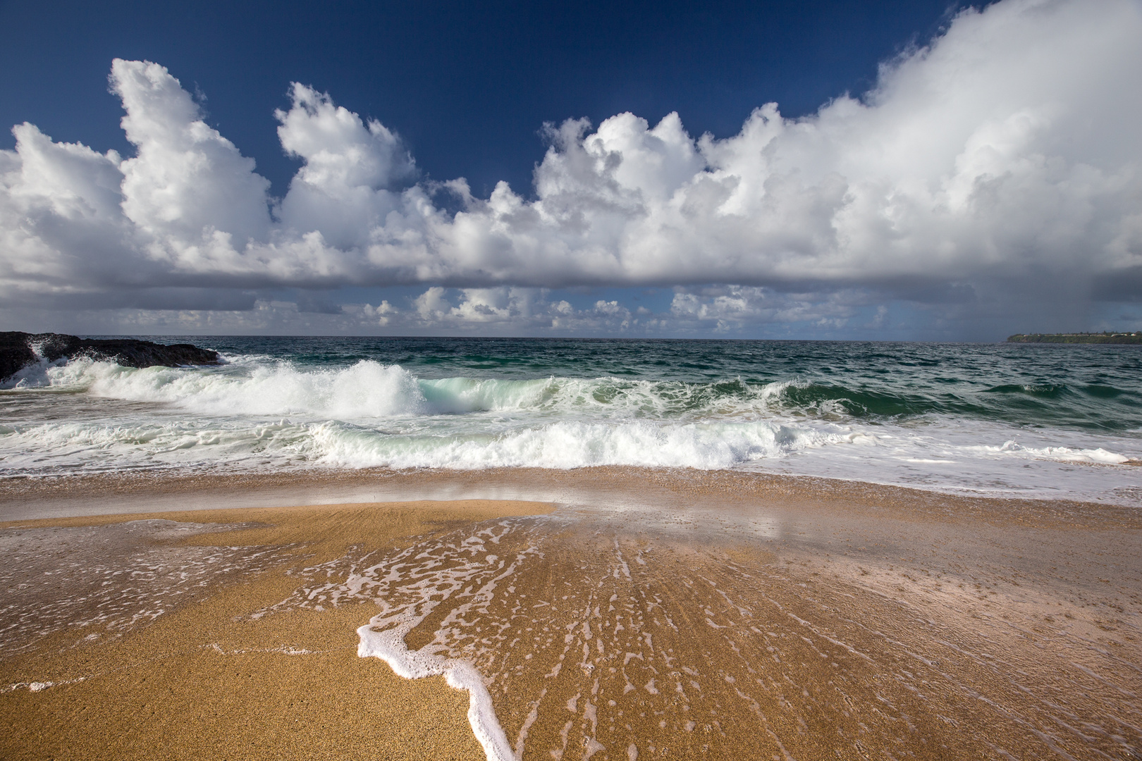 Lumahai Beach