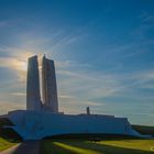 Lumière Divine sur le Monument Canadien