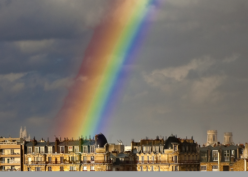 LUMIERE SUR LES TOITS DE PARIS de Rachel Laurence 