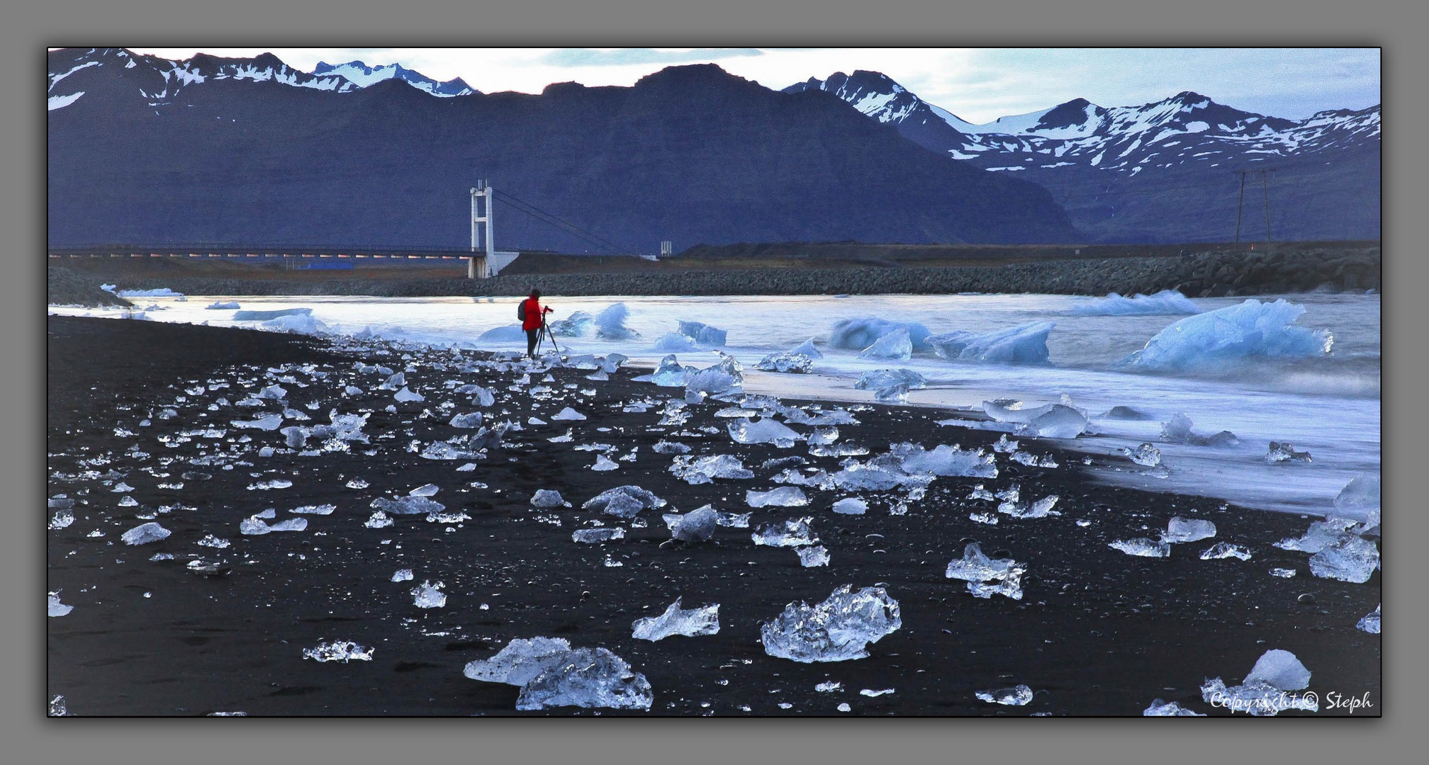 Lumières d'Islande XXIX - Lac glaciaire de Jokulsarlon, juste de l'autre côté , CAD côté mer...