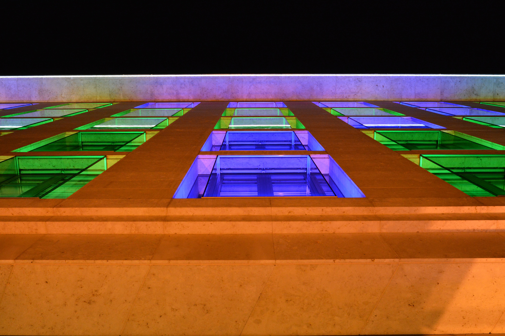 Luminale Frankfurt 2016 - Fassade des Bankhauses Metzler