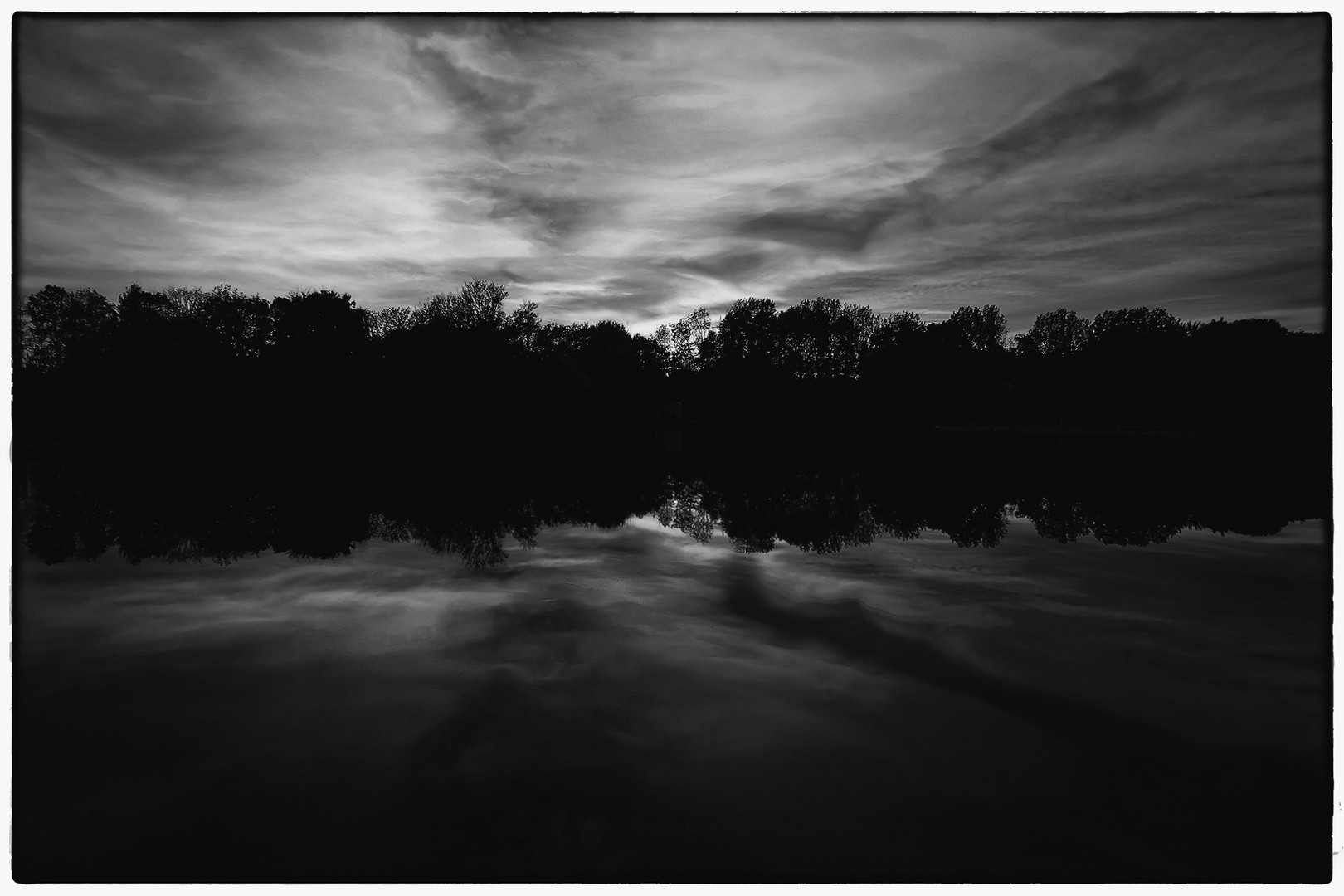 "Luminosity Clouds - Leuchtwolken"