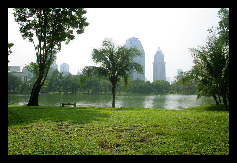 Lumpipi Park Bangkok