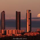 Luna 13 de Noviembre 70-200 mm