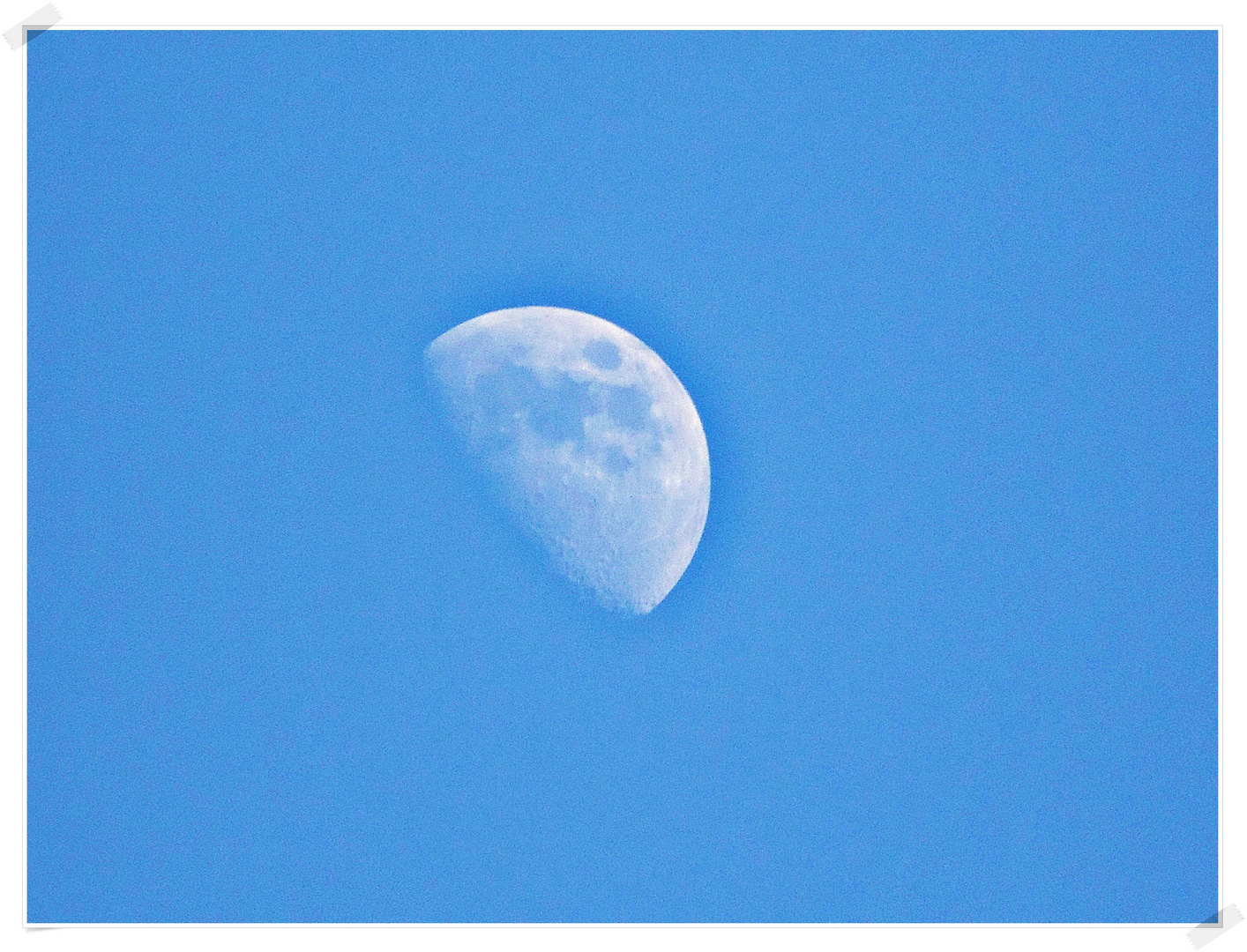 Luna de Media Tarde