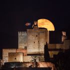 Luna de nieve trás la Torre de la Vela - Alhambra - 