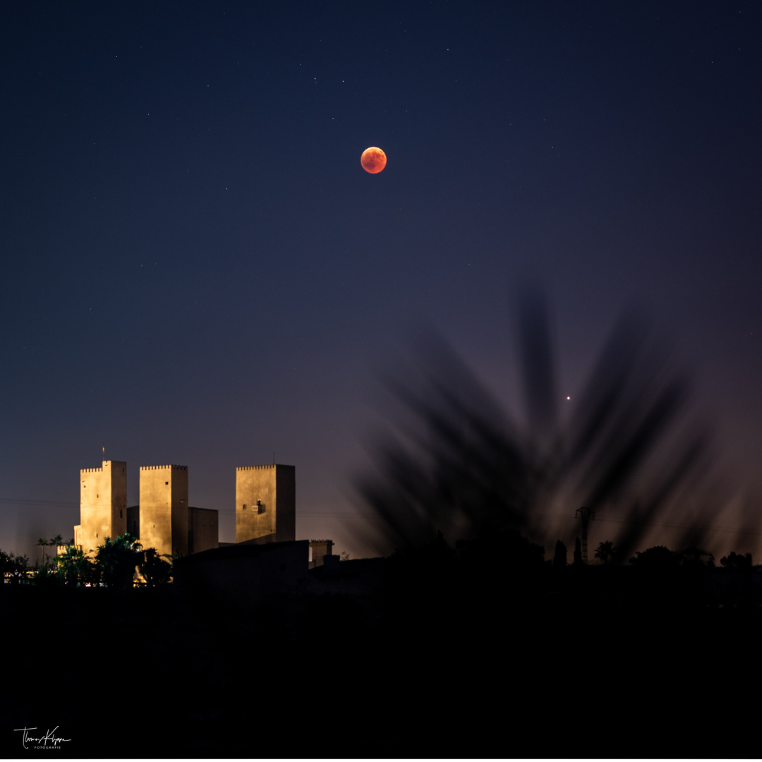 Luna de Sangre y Mars