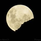 Luna en la Cordillera de los Andes