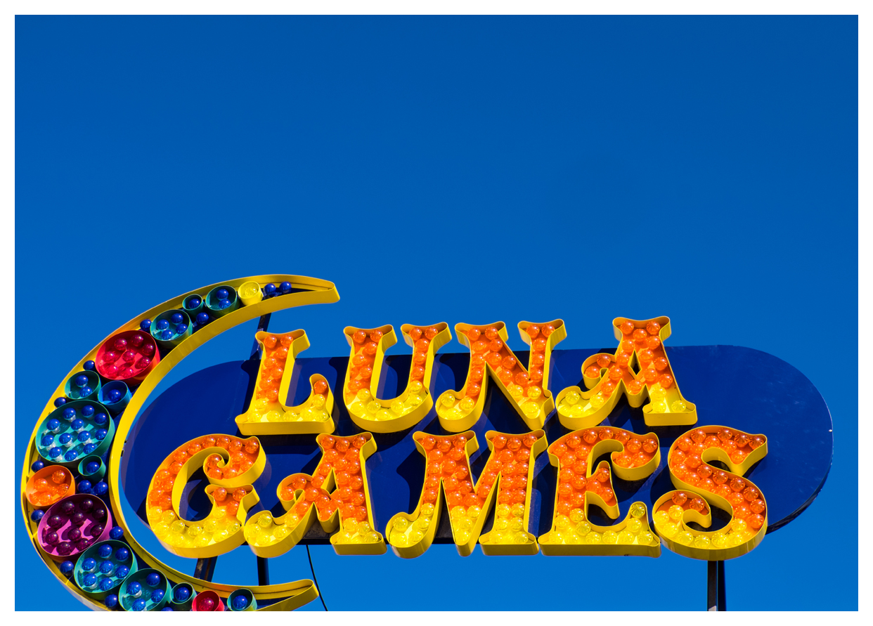 Luna Games