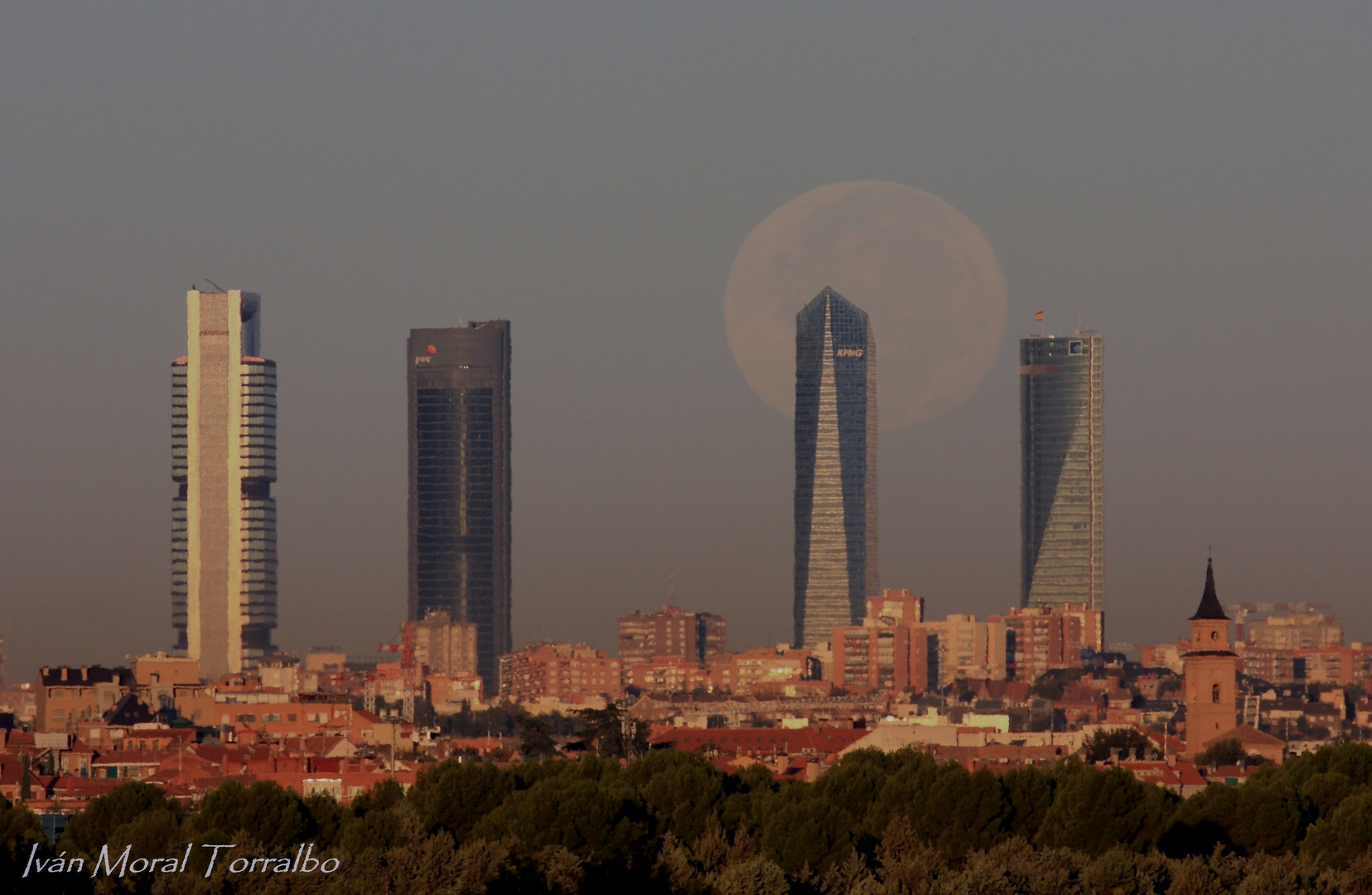 Luna vs contaminación 