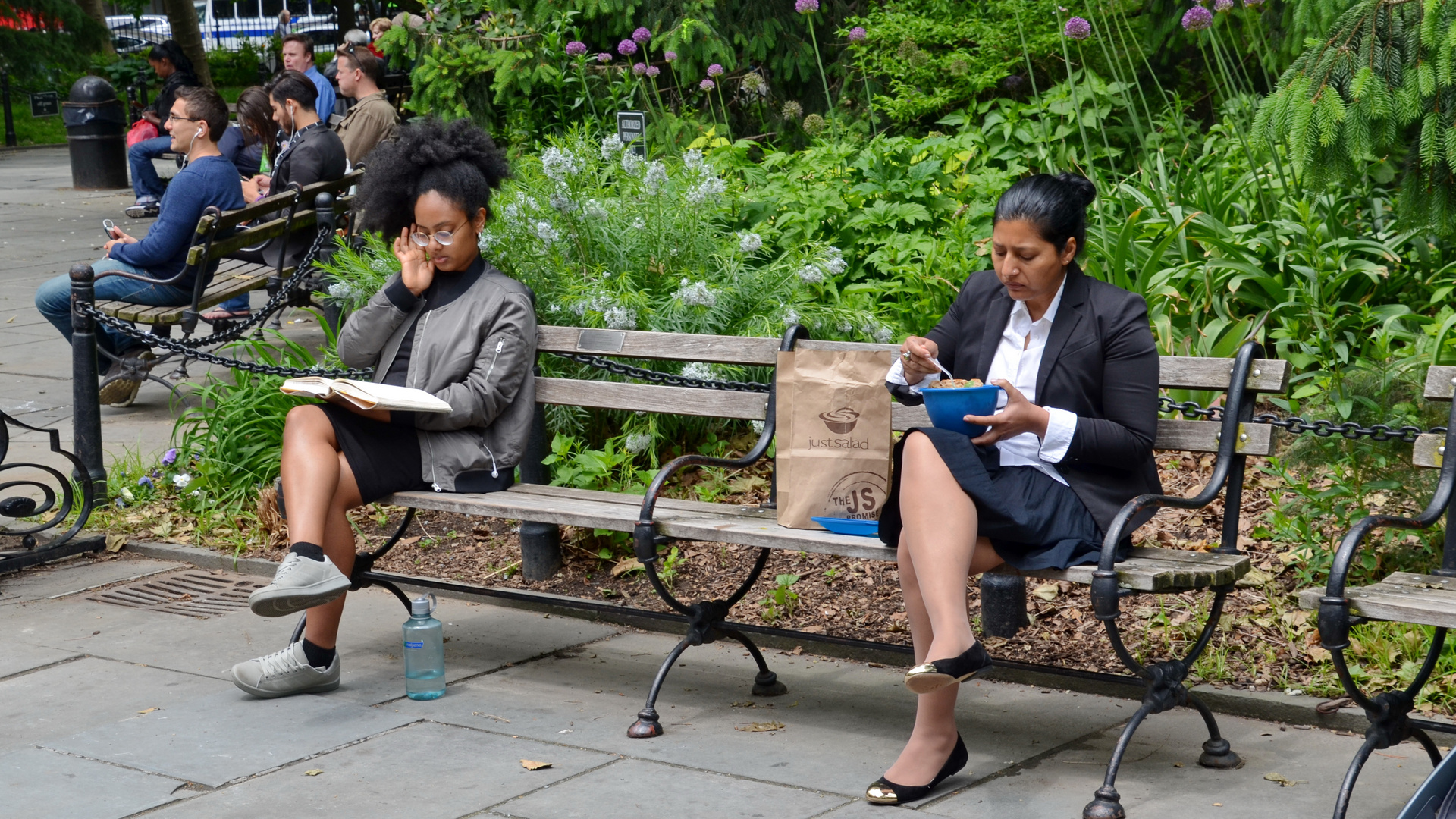 Lunchtime in Manhattan...