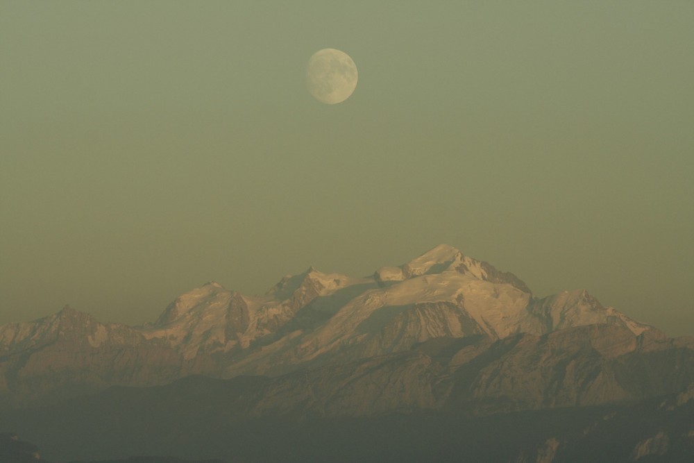 Lune mont-blanc II