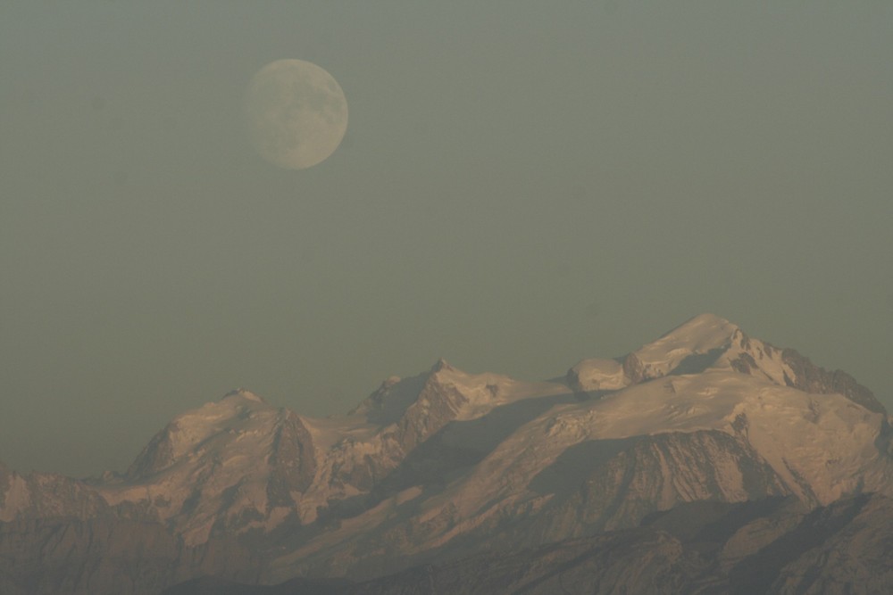 Lune mont-blanc III