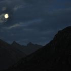 Lune sur les Lofotens