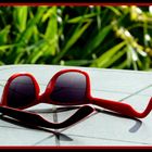 Lunettes rouges...