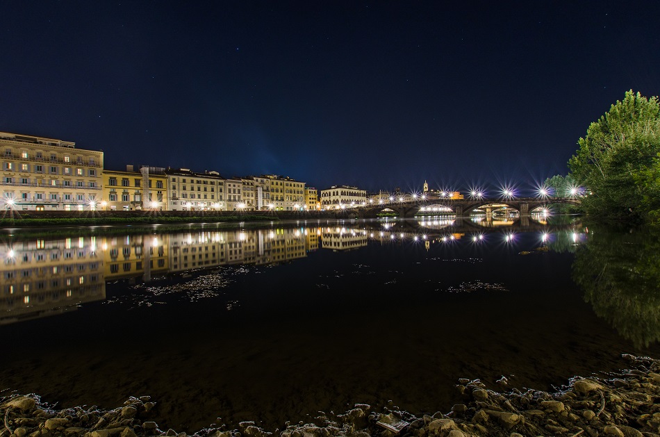 Lungarno A. Vespucci/Ponte alla Carraia/ - Firenze