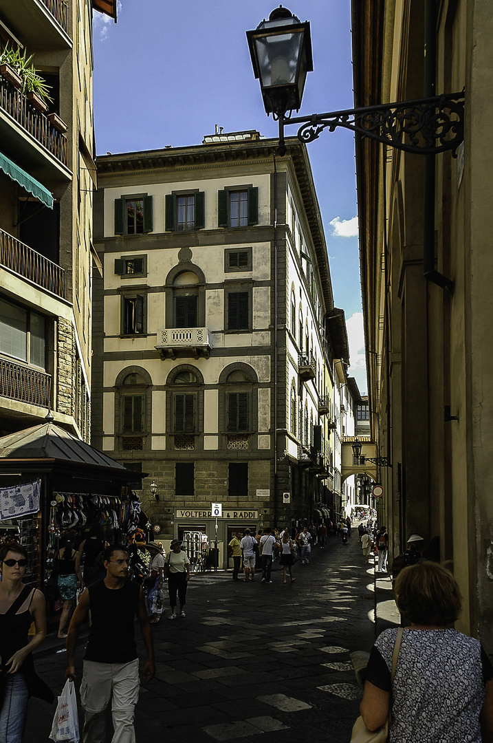 Lungarno degli Archibusieri