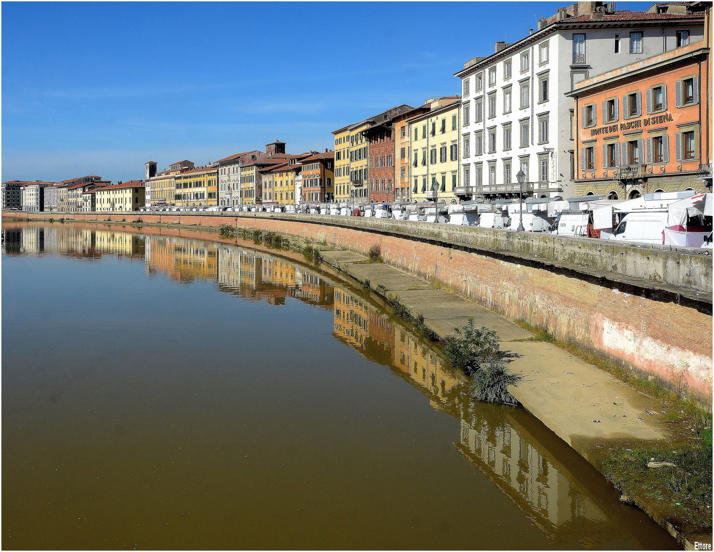 Lungo l'Arno a Pisa