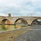 lungo le sponde del tevere