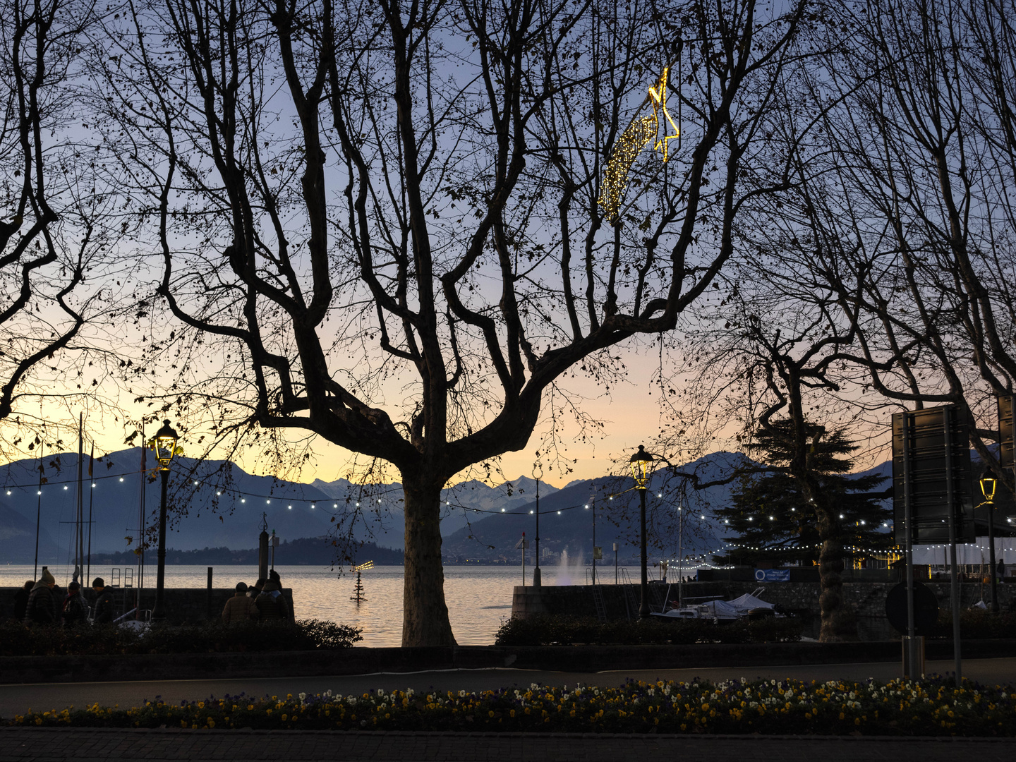 Lungolago di Laveno