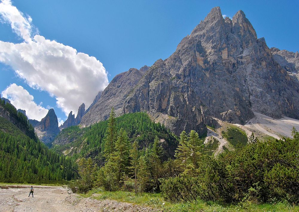 L'uomo fra i Giganti Di Pietra: Cima Una