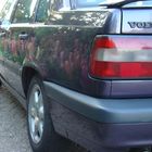 Lupine spiegeling in Volvo 850