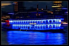 Lusiana Star @ Blue Port 2010