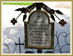 Lustiger Friedhof  (mit Gedicht)