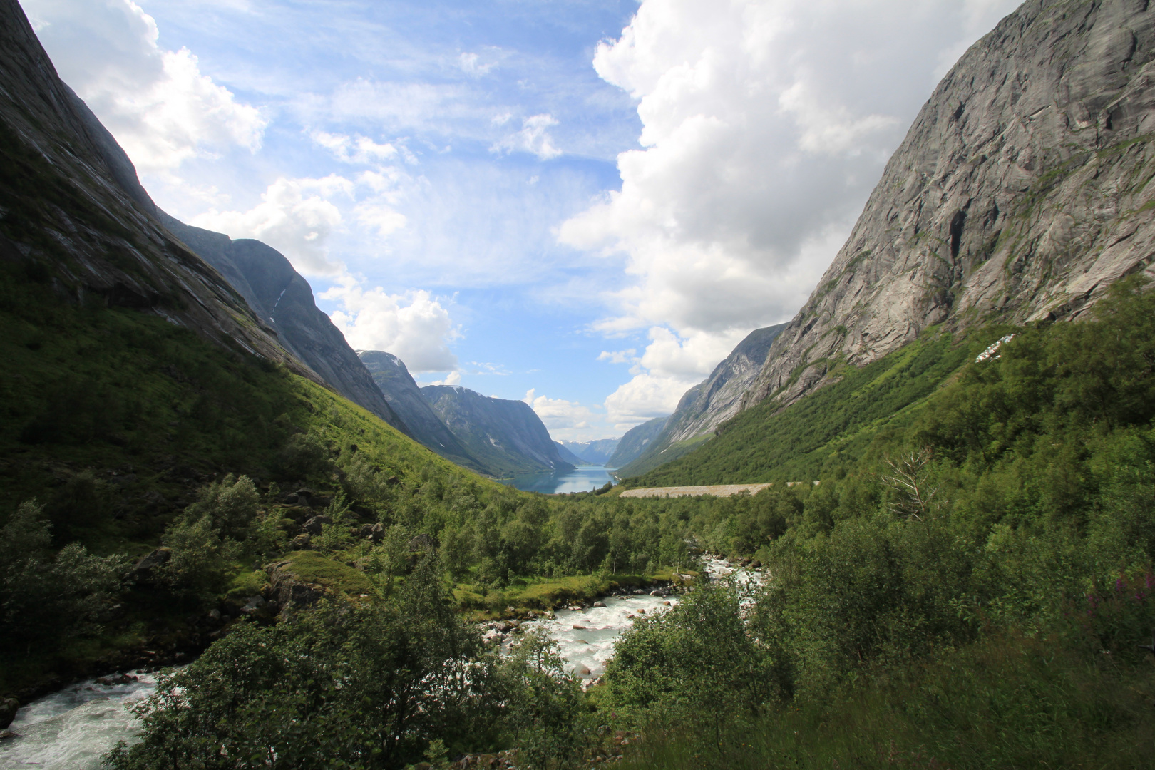 ***Lustrafjord***