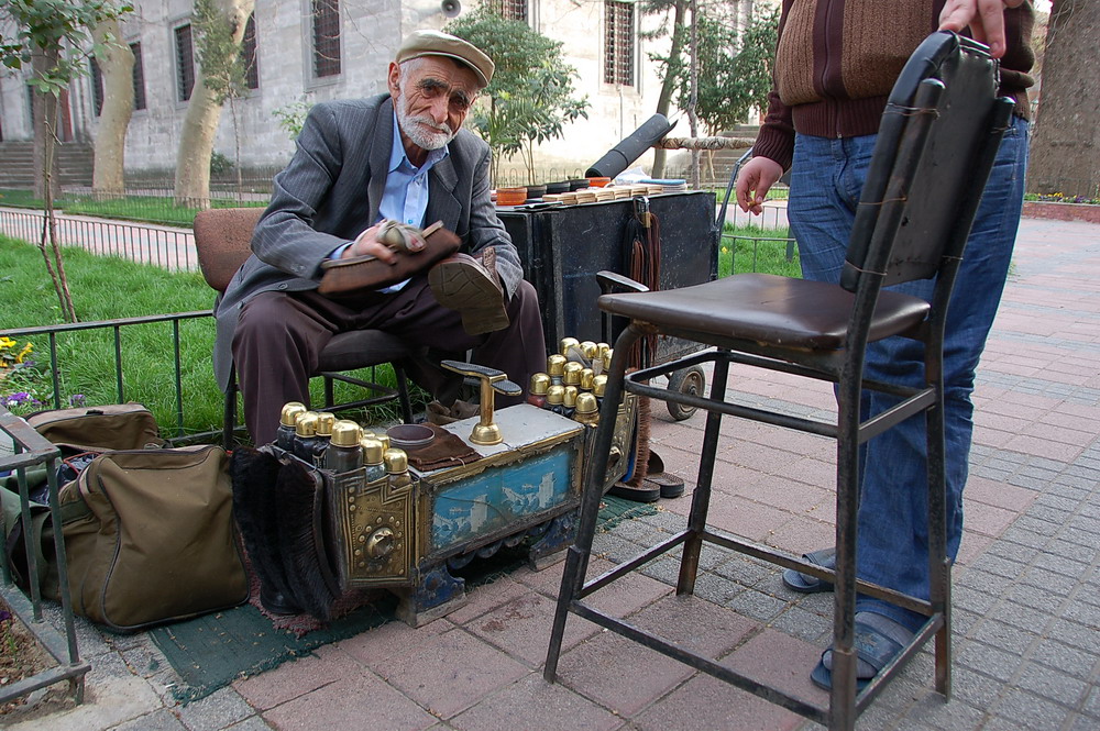 Lustrascarpe ad Istanbul