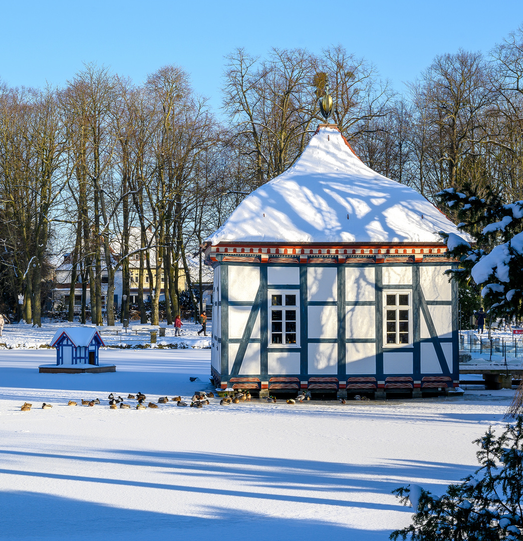 "Lustschlösschen" im Stadtpark Stadthagen