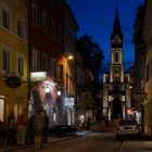 Lutherkirche und Paradiesstrasse Konstanz zur blauen Stunde