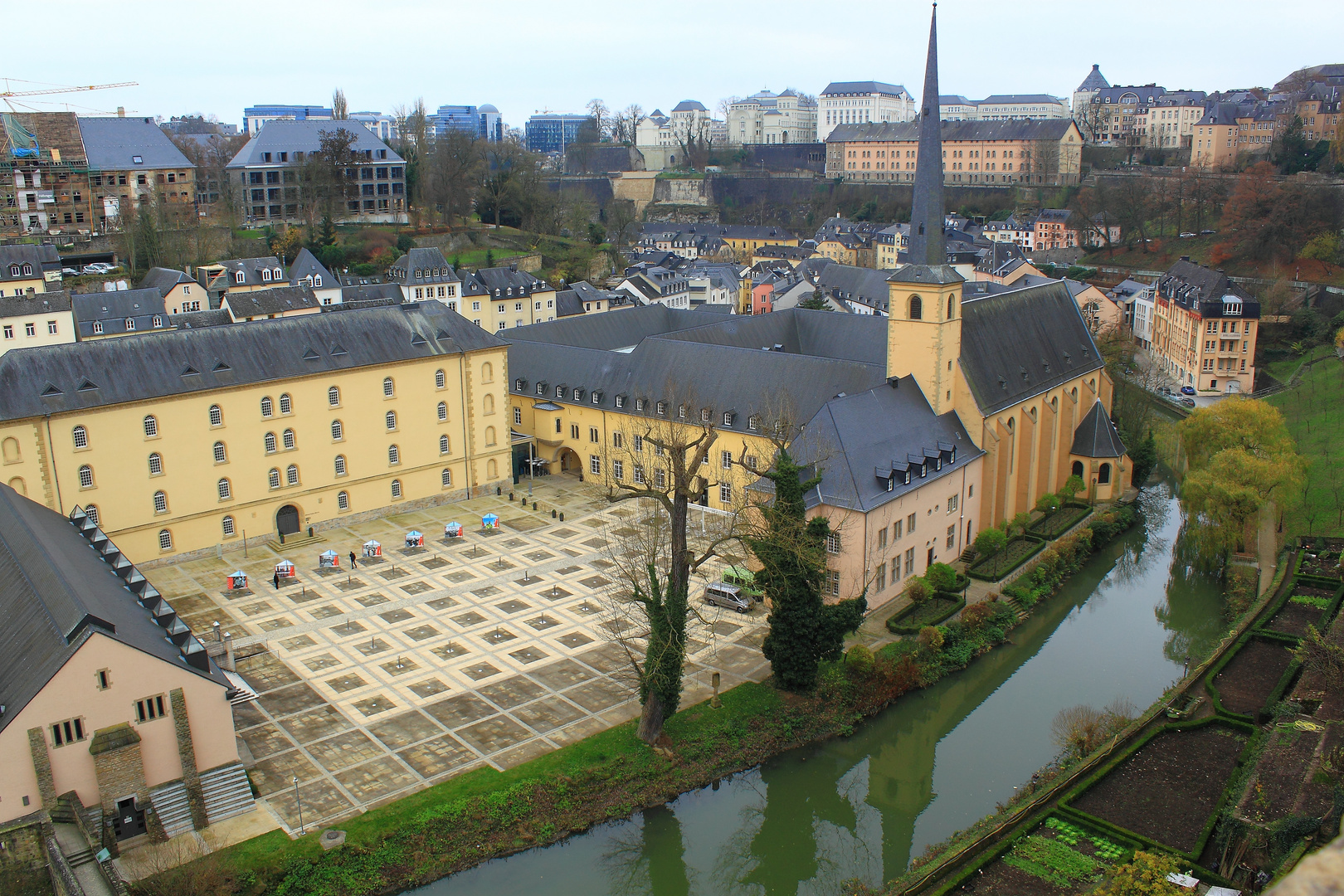 Luxembourg 2