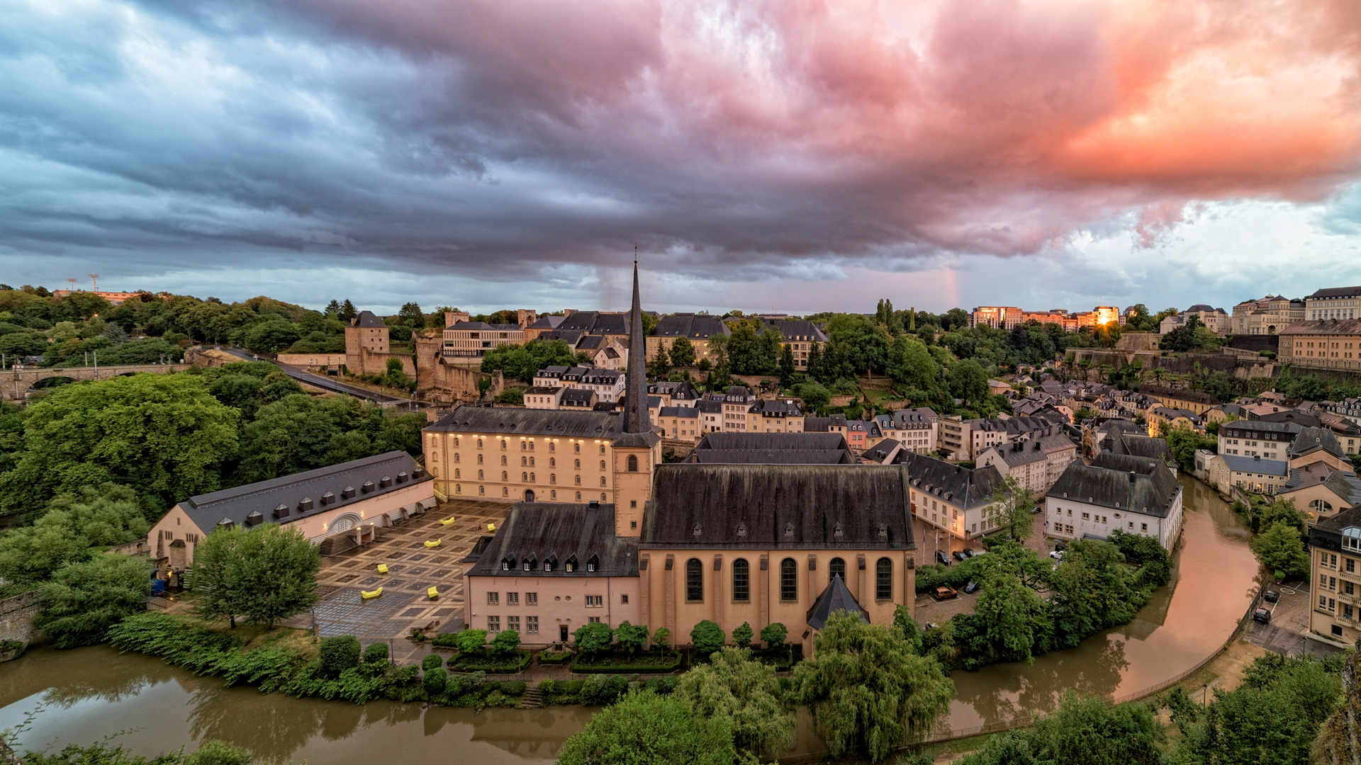 Luxemburg Overview...