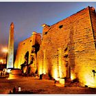 Luxor Tempel bei Nacht