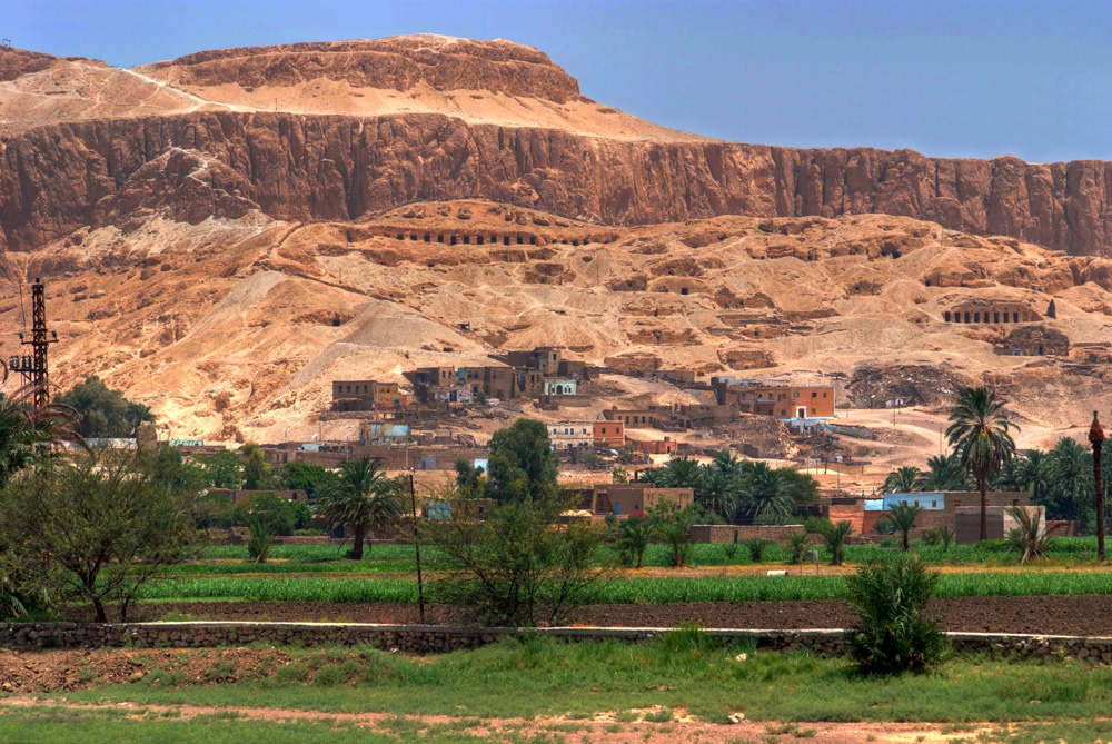 Luxor-westlich des Nils