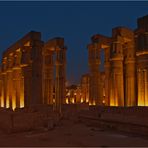 Luxors Tempel zur blauen Stunde