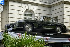 Luxusklasse Mercedes SL 300 Roadster  1959
