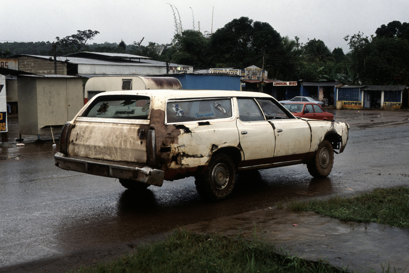 Luxusliner am km88, Pan Americana, Venezuela