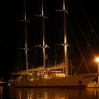 Luxusyacht in Papeete